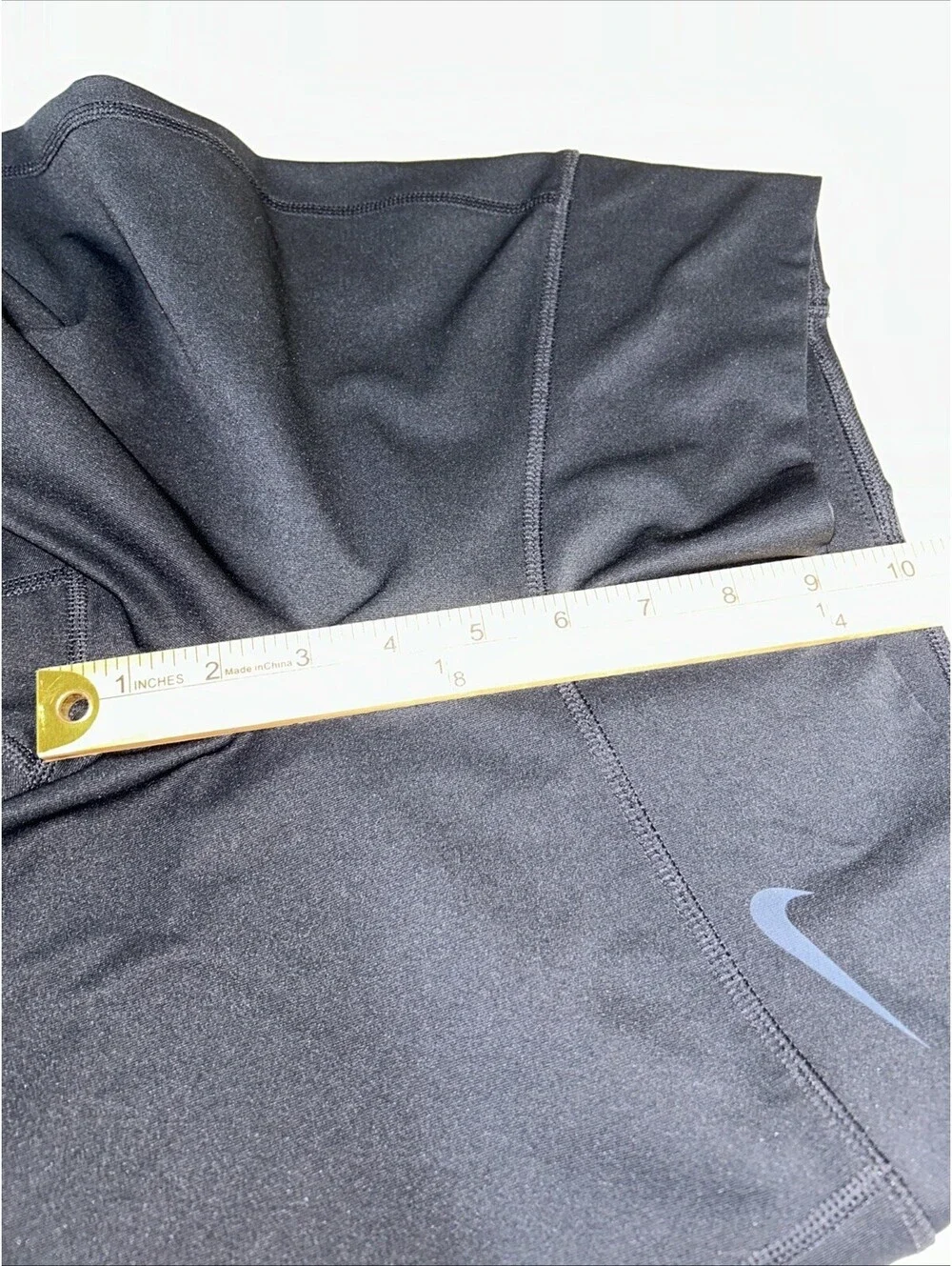 Nike Dri-FIT Women’s Capri Leggings Small Black Crop Athletic Workout Pants